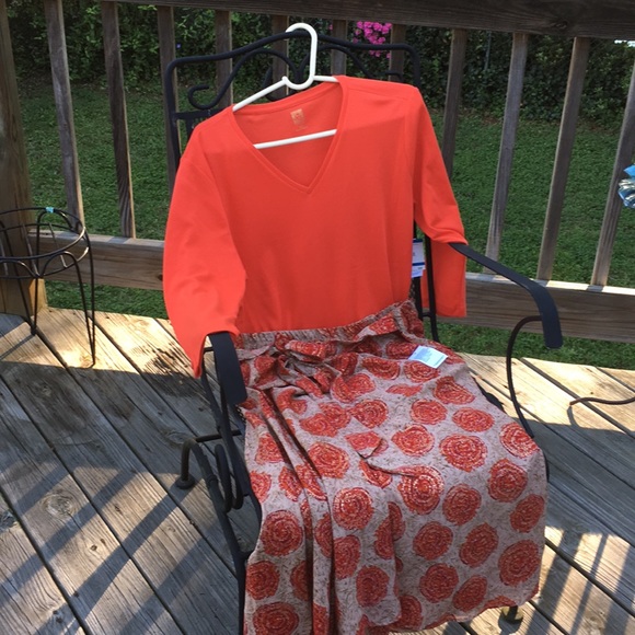 Anne Klein Sport Tops - Anne Klein cotton top